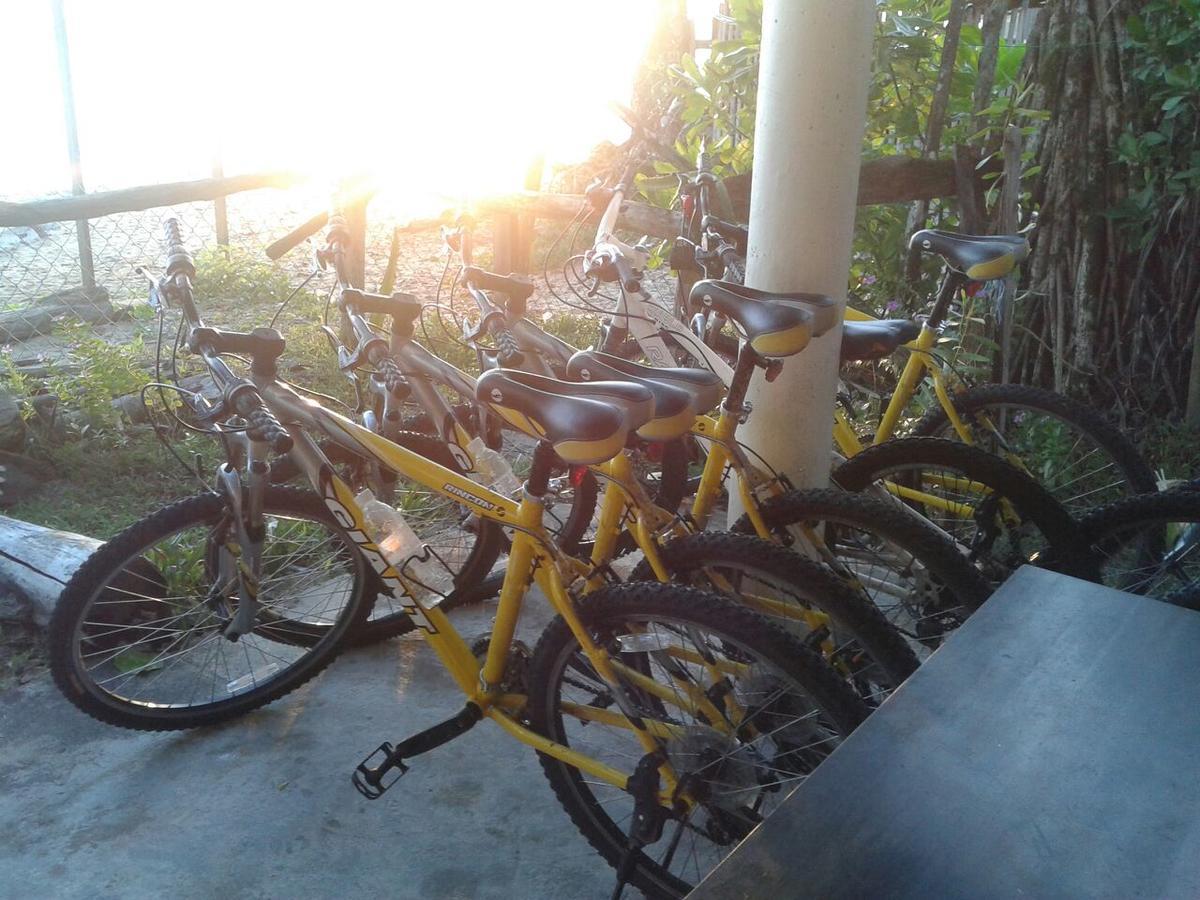 Pandan Beach Homestay Kampong Pandan Kültér fotó